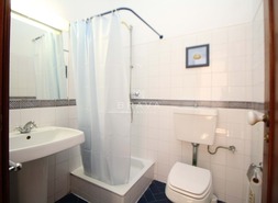 Moradia T2 - N�o Definido, N�o Definido, N�o Definido - Miniatura: 44/52