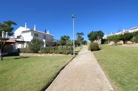 Moradia T2 - N�o Definido, N�o Definido, N�o Definido - Miniatura: 52/52