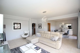 Moradia T3 - Quarteira, Loul�, Faro (Algarve) - Miniatura: 10/52