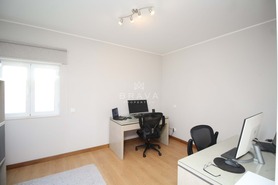 Moradia T3 - Quarteira, Loul�, Faro (Algarve) - Miniatura: 22/52