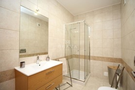 Moradia T3 - Quarteira, Loul�, Faro (Algarve) - Miniatura: 41/52