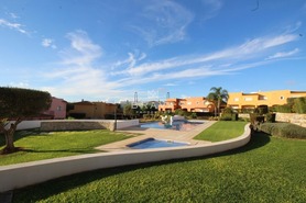 Moradia T3 - Quarteira, Loul�, Faro (Algarve) - Miniatura: 49/52