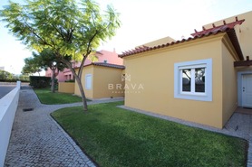 Moradia T3 - Quarteira, Loul�, Faro (Algarve) - Miniatura: 51/52