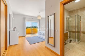 Moradia T3 - Quarteira, Loul�, Faro (Algarve) - Miniatura: 20/40