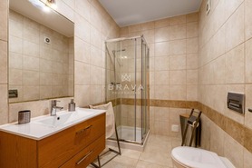 Moradia T3 - Quarteira, Loul�, Faro (Algarve) - Miniatura: 21/40