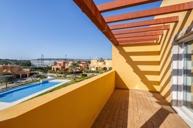 Moradia T3 - Quarteira, Loul�, Faro (Algarve) - Miniatura: 24/40