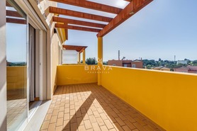 Moradia T3 - Quarteira, Loul�, Faro (Algarve) - Miniatura: 25/40