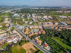 Moradia T3 - Quarteira, Loul�, Faro (Algarve) - Miniatura: 39/40