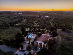 Moradia T5 - Estombar, Lagoa (Algarve), Faro (Algarve) - Miniatura: 55/56