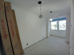 Apartamento T4 - Laranjeiro, Almada, Set�bal - Miniatura: 4/39