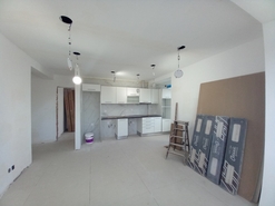 Apartamento T4 - Laranjeiro, Almada, Set�bal - Miniatura: 8/39