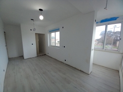 Apartamento T4 - Laranjeiro, Almada, Set�bal - Miniatura: 33/39