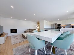 Apartamento T3 - Lago, Amares, Braga - Miniatura: 28/92
