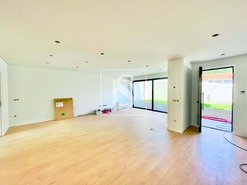 Moradia T3 - Lemenhe, Vila Nova de Famalic�o, Braga - Miniatura: 5/26