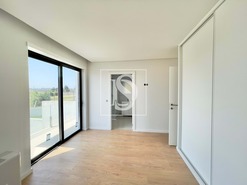 Moradia T3 - Lemenhe, Vila Nova de Famalic�o, Braga - Miniatura: 17/26