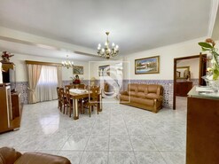 Moradia T5 - Longos, Guimares, Braga - Miniatura: 8/15