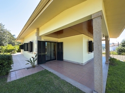 Moradia T4 - Lago, Amares, Braga - Miniatura: 27/42