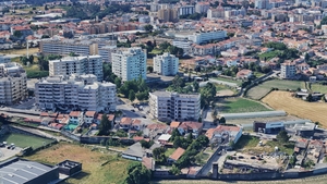 Loja - Pedrou�os, Maia, Porto - Miniatura: 12/28
