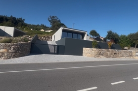 Moradia T3 - Leit�es, Guimar�es, Braga - Miniatura: 1/37