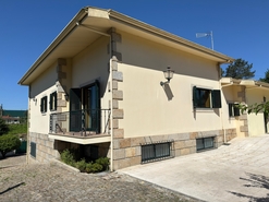 Moradia - Lago, Amares, Braga - Miniatura: 29/42