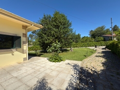 Moradia - Lago, Amares, Braga - Miniatura: 31/42