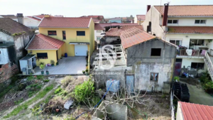 Moradia T4 - Agu�adoura, P�voa de Varzim, Porto - Miniatura: 16/25