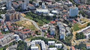 Apartamento T3 - Lordelo do Ouro, Porto, Porto - Miniatura: 15/28