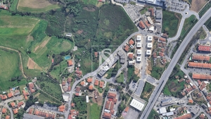 Moradia T3 - Nogueira, Braga, Braga - Miniatura: 33/41