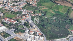Moradia T3 - Nogueira, Braga, Braga - Miniatura: 38/41