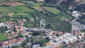 Moradia T3 - Nogueira, Braga, Braga - Miniatura: 40/41