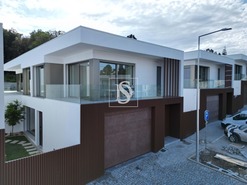 Moradia T4 - Ferreiros, Braga, Braga