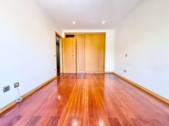 Moradia - Valongo, Valongo, Porto - Miniatura: 25/30