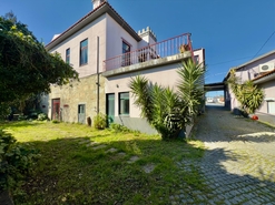 Moradia > T6 - Bairro, Vila Nova de Famalic�o, Braga - Miniatura: 4/26