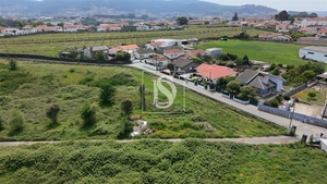 Terreno Urbano - Bairro, Vila Nova de Famalic�o, Braga - Miniatura: 3/10