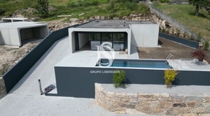 Moradia - Leit�es, Guimar�es, Braga - Miniatura: 25/37