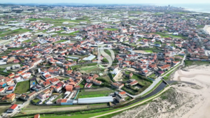 Moradia T4 - Agu�adoura, P�voa de Varzim, Porto - Miniatura: 21/25