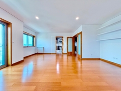 Apartamento T3 - Nogueira, Braga, Braga - Miniatura: 1/36