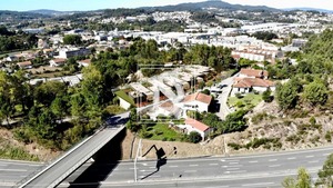 Moradia T4 - Celeiros, Braga, Braga - Miniatura: 29/31