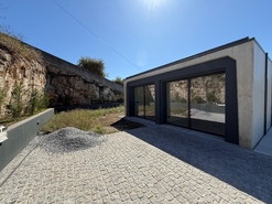 Moradia - Leit�es, Guimar�es, Braga - Miniatura: 1/33