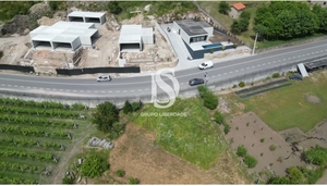 Moradia - Leit�es, Guimar�es, Braga - Miniatura: 24/33