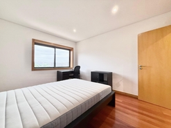 Apartamento T5 - Nogueir�, Braga, Braga - Miniatura: 18/44