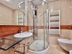 Apartamento T5 - Nogueir�, Braga, Braga - Miniatura: 33/44