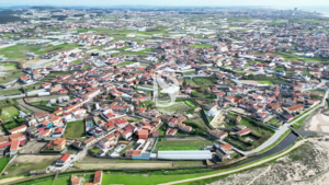 Moradia T4 - Agu�adoura, P�voa de Varzim, Porto - Miniatura: 23/25