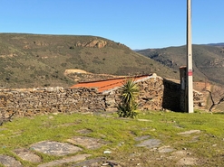 Quinta - Ligares, Freixo de Espada � Cinta, Bragan�a - Miniatura: 2/31