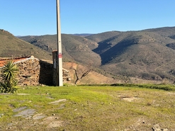 Quinta - Ligares, Freixo de Espada � Cinta, Bragan�a - Miniatura: 8/31
