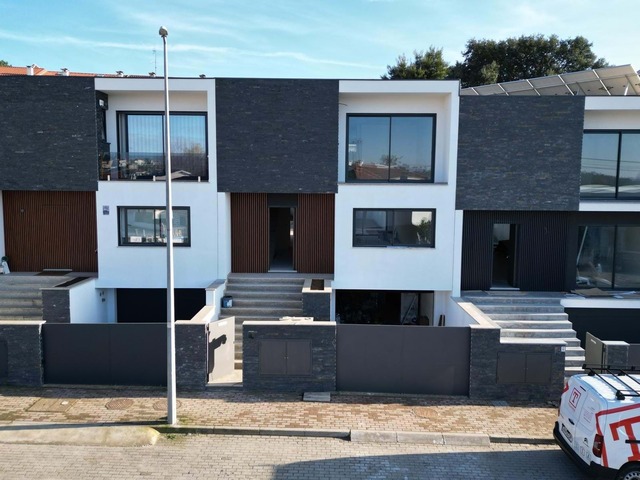 Moradia - Nogueira, Braga, Braga - Imagem grande