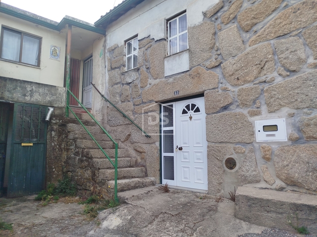 Moradia T2 - Beijs, Carregal do Sal, Viseu - Imagem grande