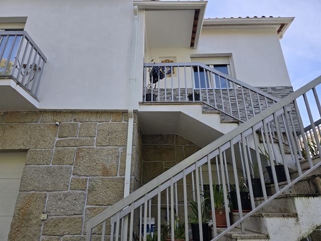 Moradia T3 - Repeses e So Salvador, Fundo, Castelo Branco - Imagem grande