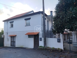 Moradia T3 - Currelos, Carregal do Sal, Viseu