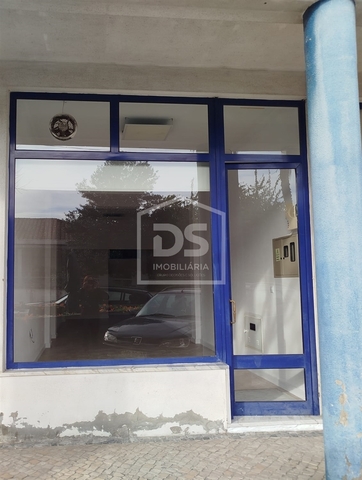 Loja T0 - Currelos, Carregal do Sal, Viseu - Imagem grande